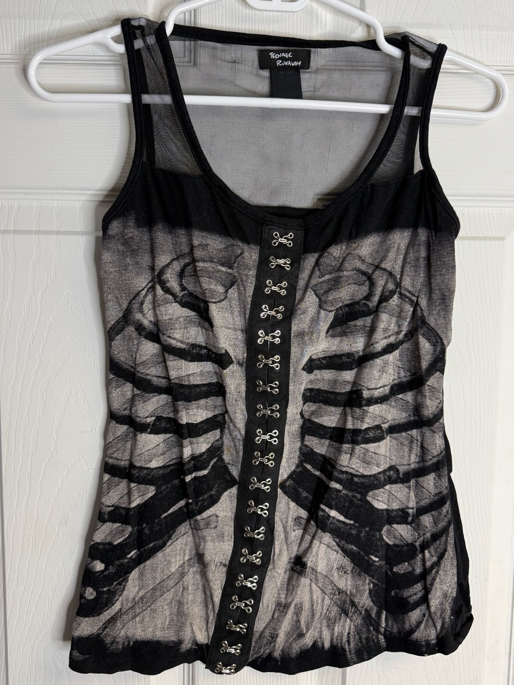 2000s Y2K Vintage Teenage Runaway Black Ribcage Mesh-Back Tank Top Punk - Picture 2 of 12